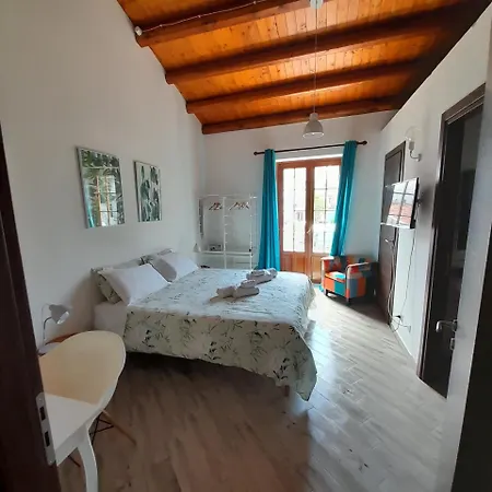 Enzo's Bed & Breakfast